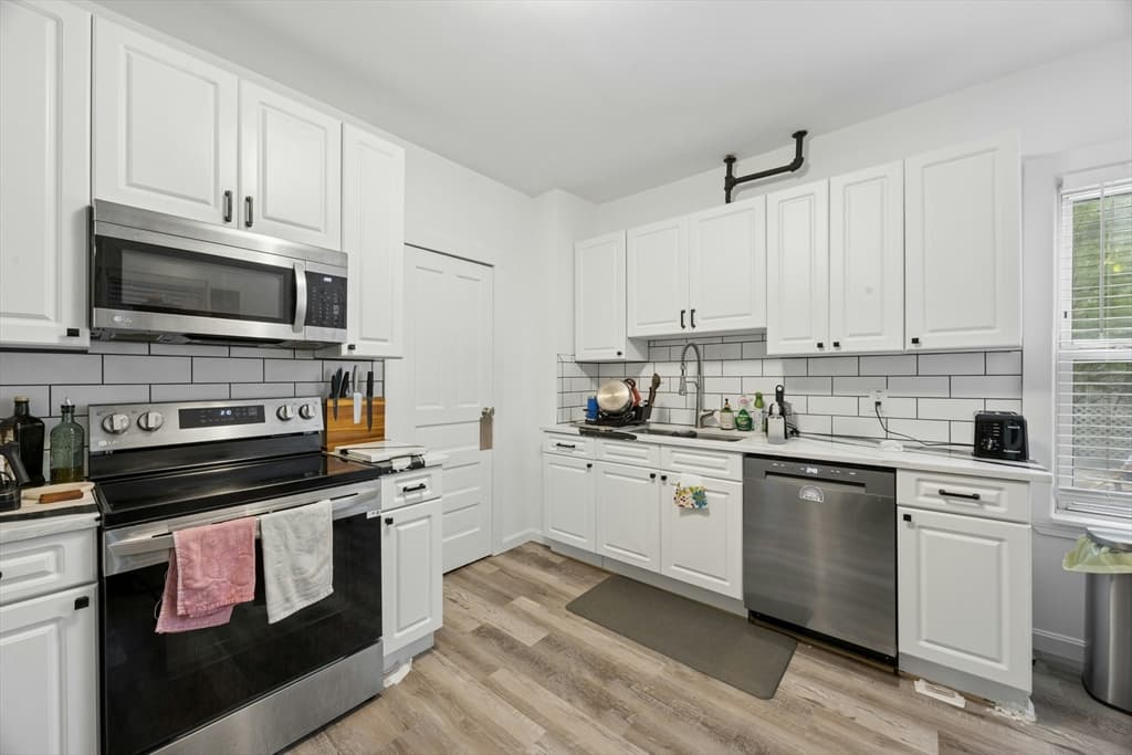 19 Englewood Avenue, Worcester MA 01603 photo 10