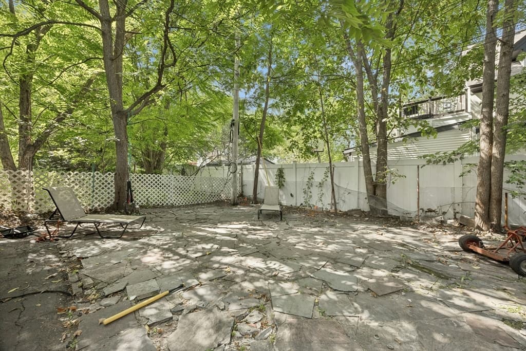19 Englewood Avenue, Worcester MA 01603 photo 35