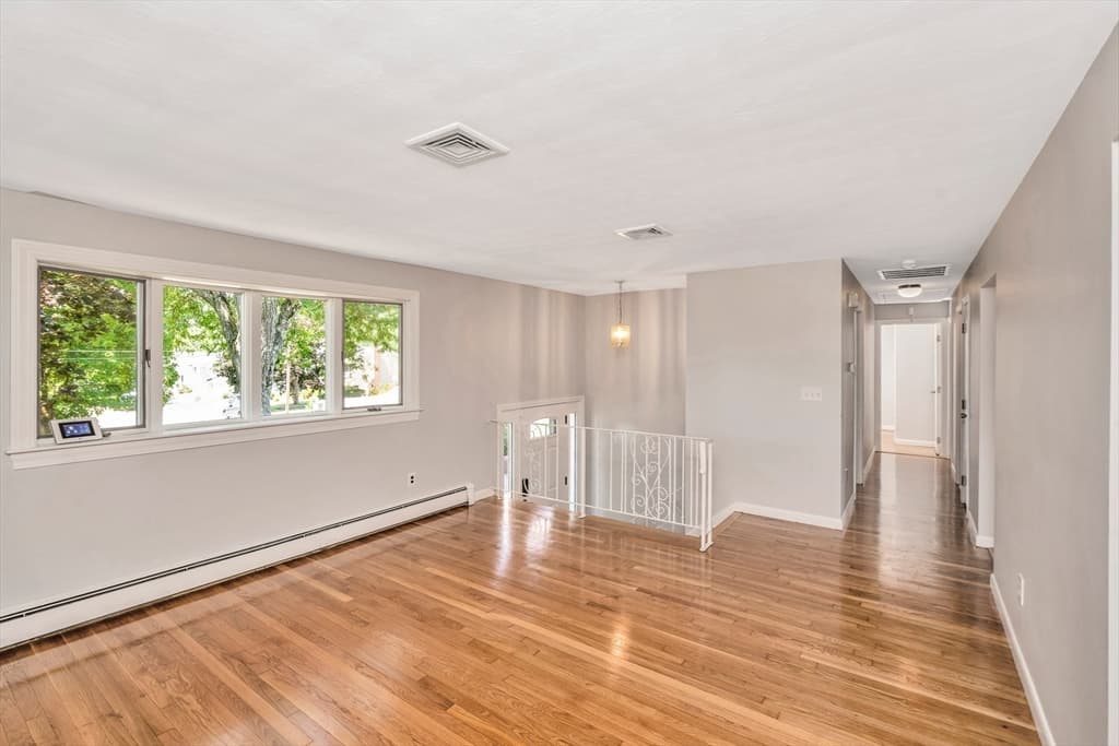 11 Coweeset Dr, Brockton MA 02301 photo 15