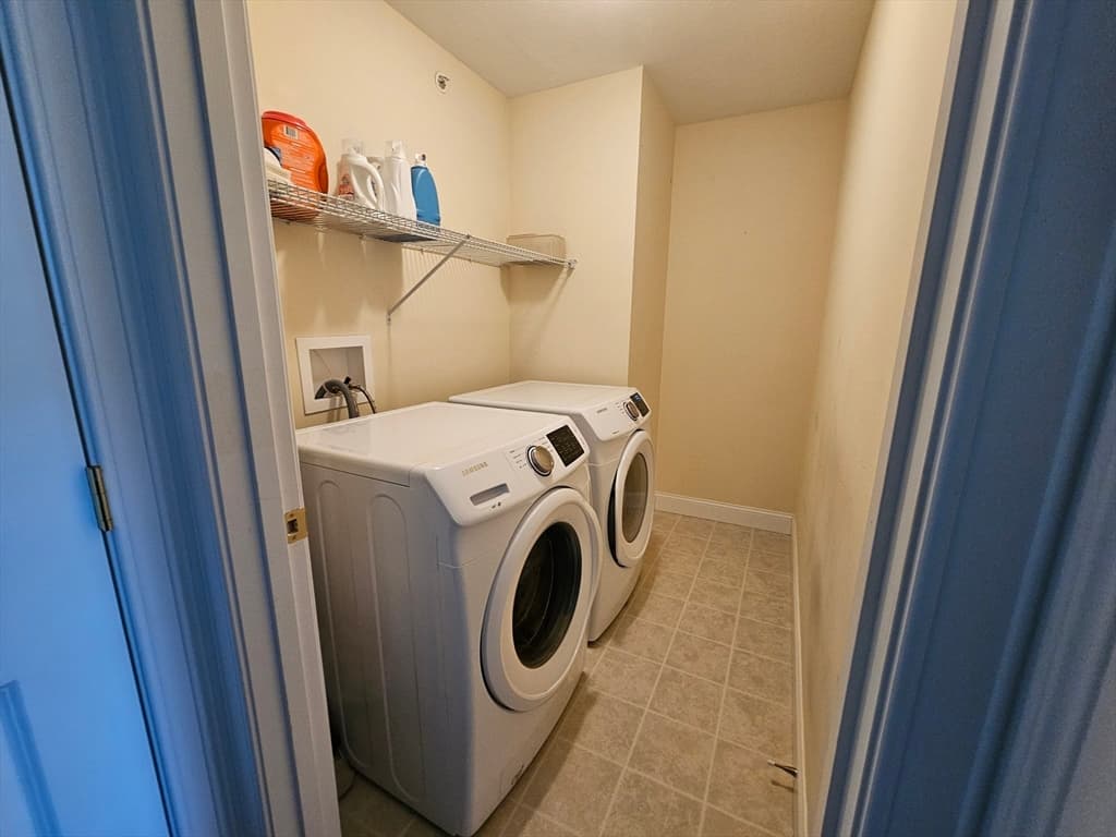 Condominium at 45 Longview Circle # B, Ayer MA 01432, Ayer, photo 17 of 33