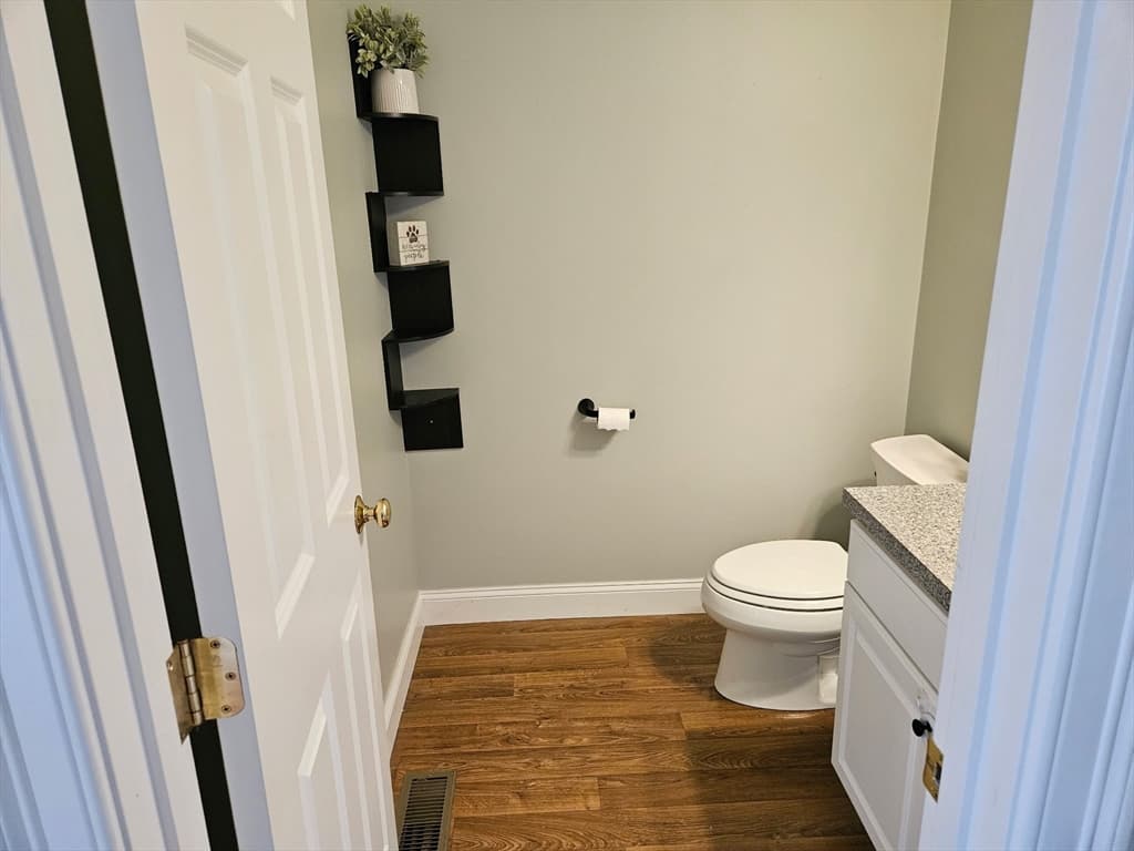 Condominium at 45 Longview Circle # B, Ayer MA 01432, Ayer, photo 24 of 33