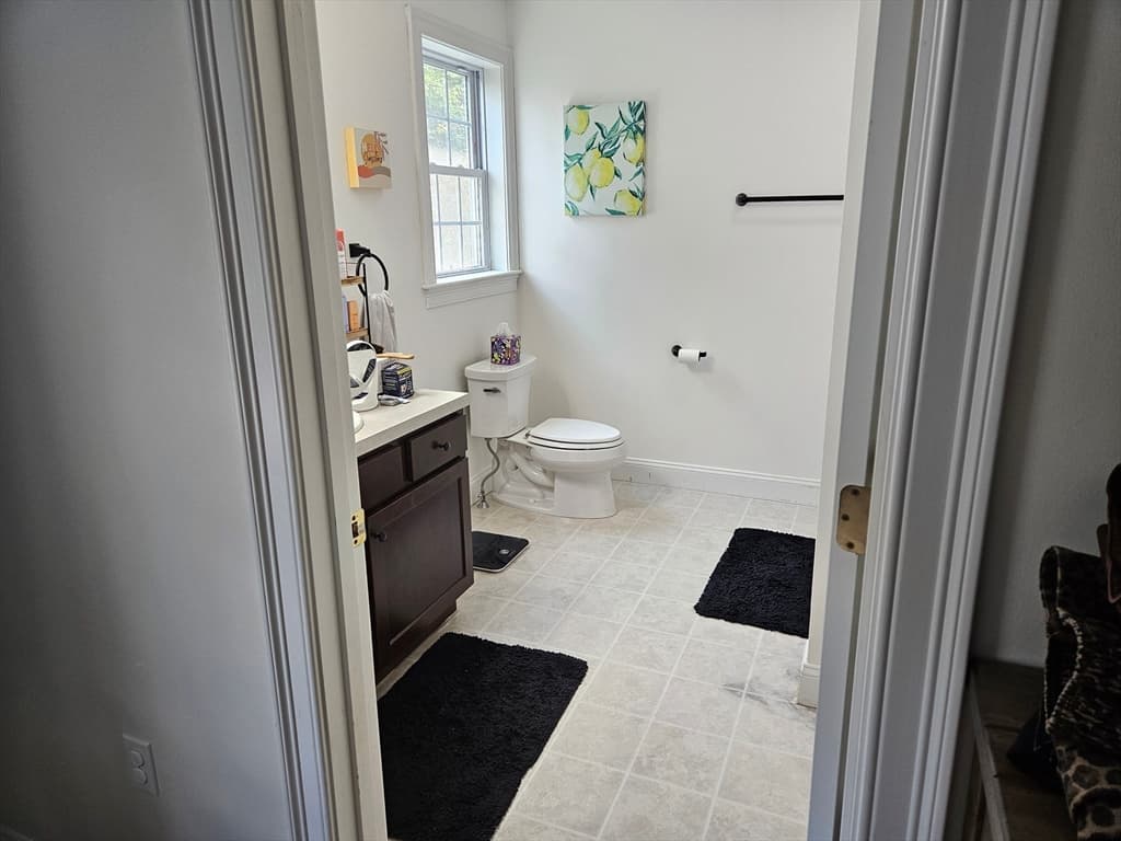 Condominium at 45 Longview Circle # B, Ayer MA 01432, Ayer, photo 19 of 33