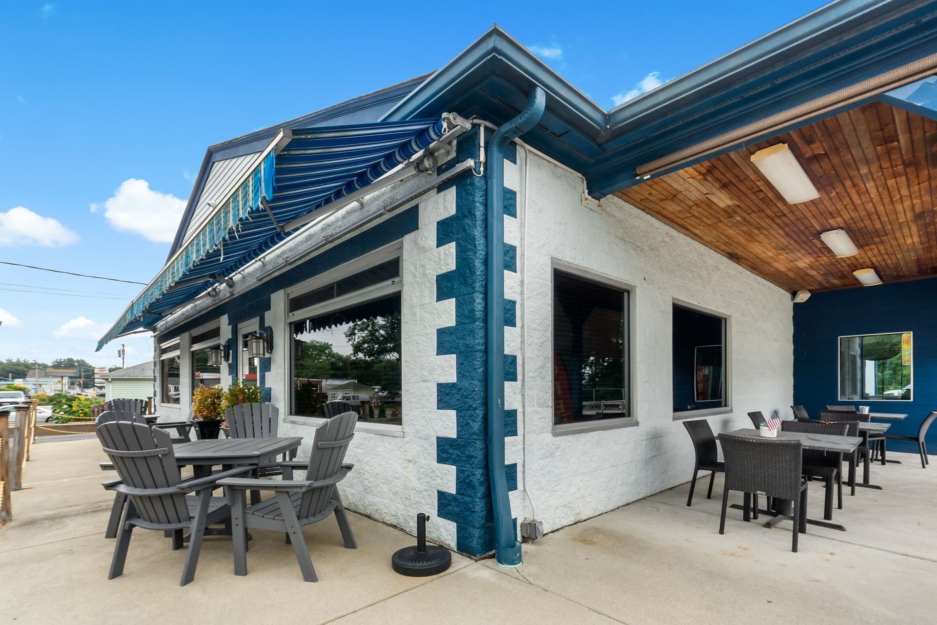 373 Taunton Avenue, Seekonk MA 02771
