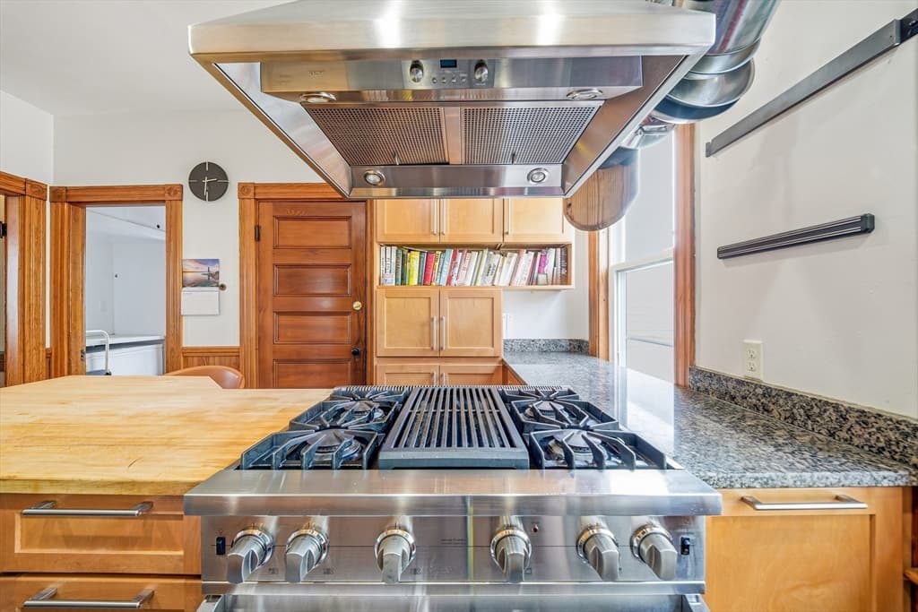 113 Antrim St # 3, Cambridge MA 02139 photo 9