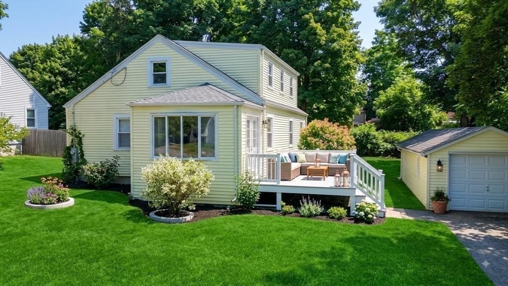 34 Hawthorne St, North Attleboro MA 02760 photo 27