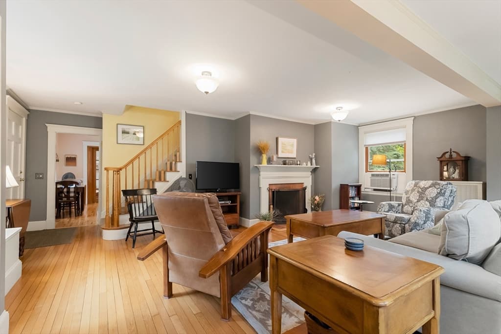 115 Aspen Rd, Swampscott MA 01907 photo 9