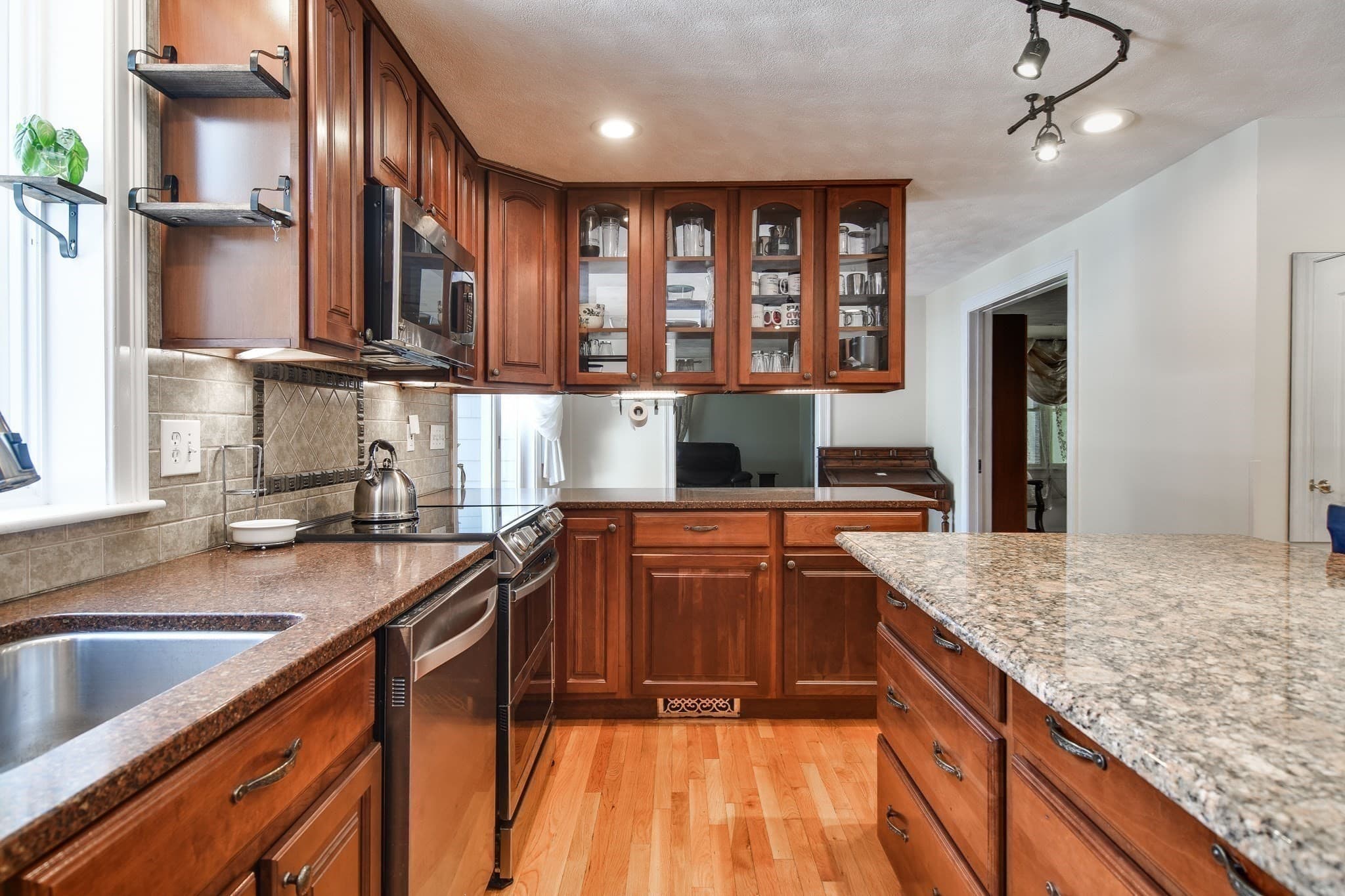 Single Family Residence at 202 Boston Post Rd, Wayland MA 01778, Wayland, photo 9 of 41