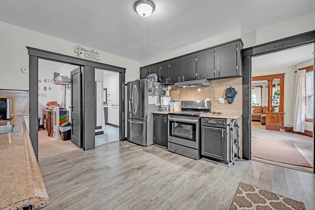 189 Walnut St, Leominster MA 01453 photo 5