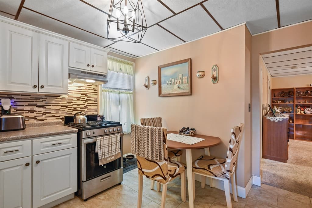 131 Foster St, Fall River MA 02721 photo 22