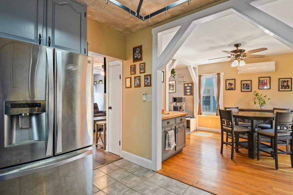 131 Foster St, Fall River MA 02721 photo 14
