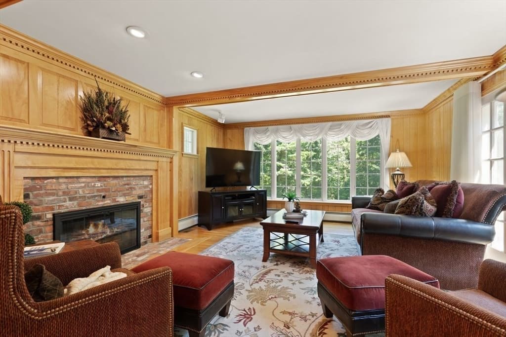 60 Cosma Road, Easton MA 02356 photo 8