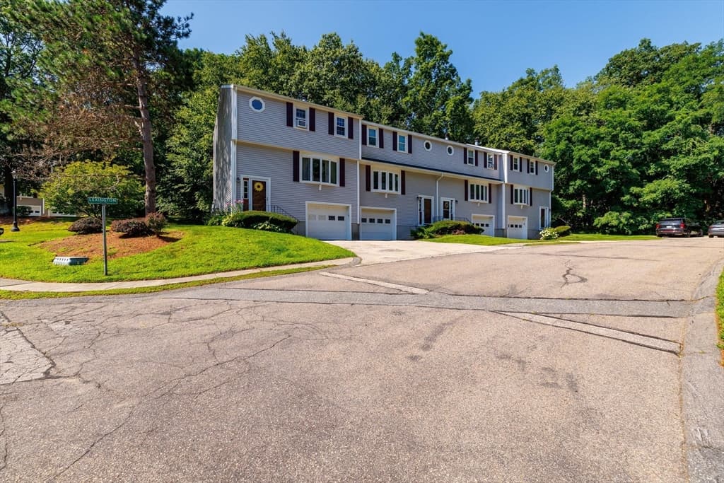 Condominium at 49 Lexington St. # 49, Millbury MA 01527, Millbury, photo 2 of 33