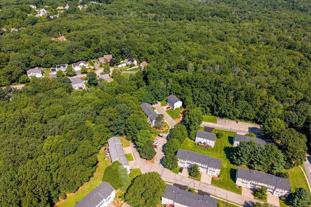 Condominium at 49 Lexington St. # 49, Millbury MA 01527, Millbury, photo 31 of 33
