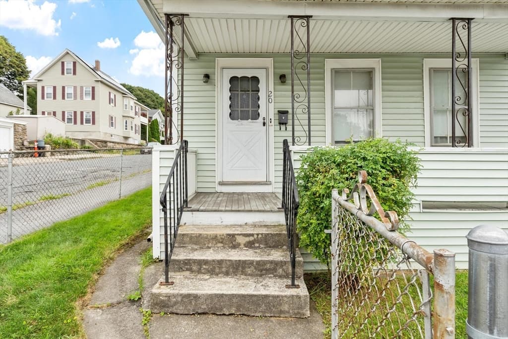 20 Orient Street, Worcester MA 01604 photo 5