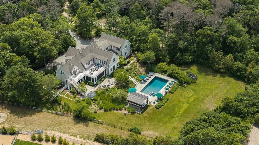 59 Hagerty Drive, Tisbury MA 02568 photo 2