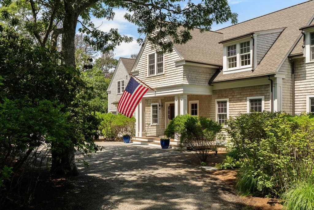 59 Hagerty Drive, Tisbury MA 02568 photo 4