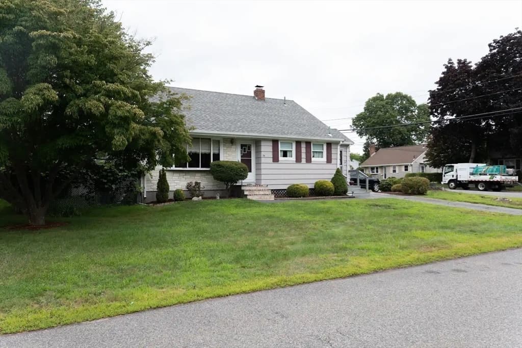 24 Hanson St, Brockton MA 02302 photo 25