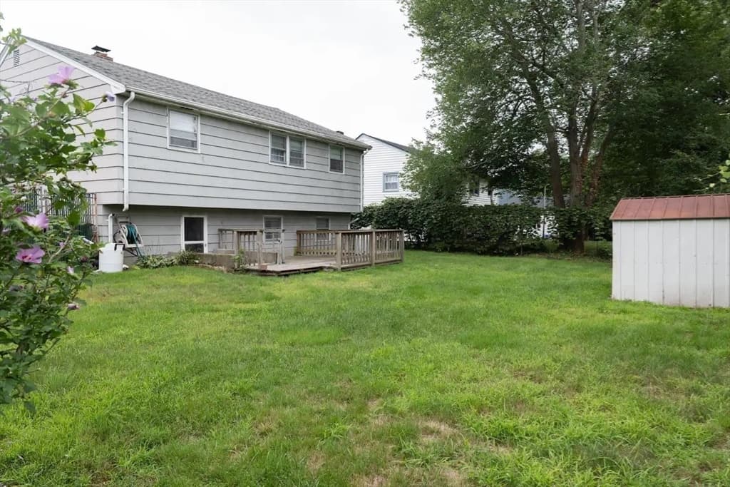 24 Hanson St, Brockton MA 02302 photo 21