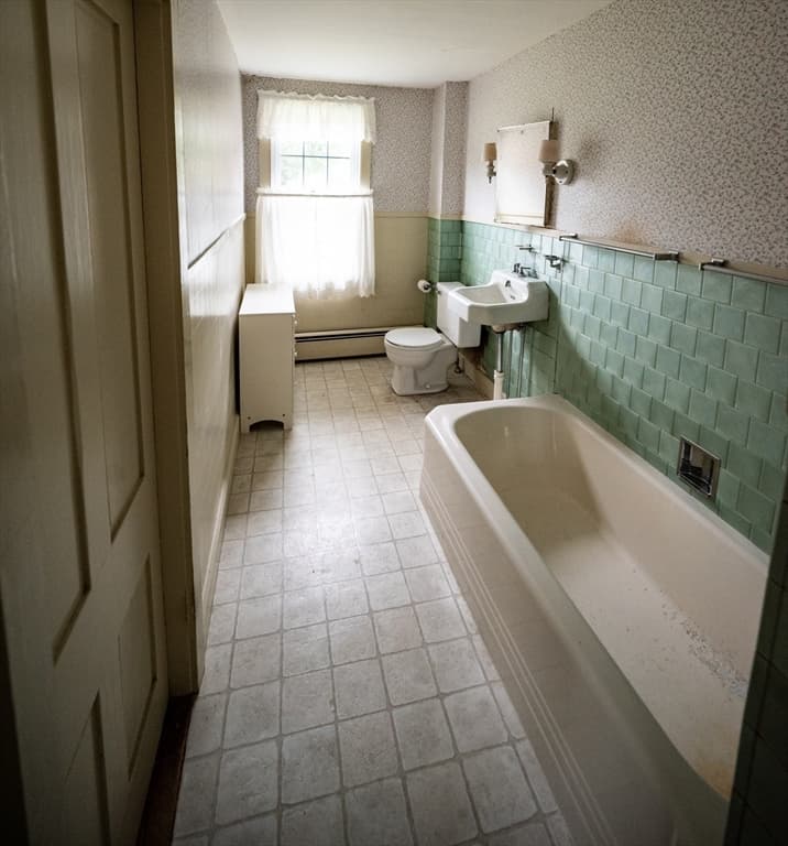 106 Beal St, Lunenburg MA 01462 photo 17