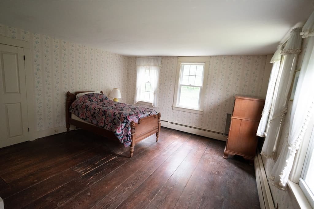 106 Beal St, Lunenburg MA 01462 photo 20