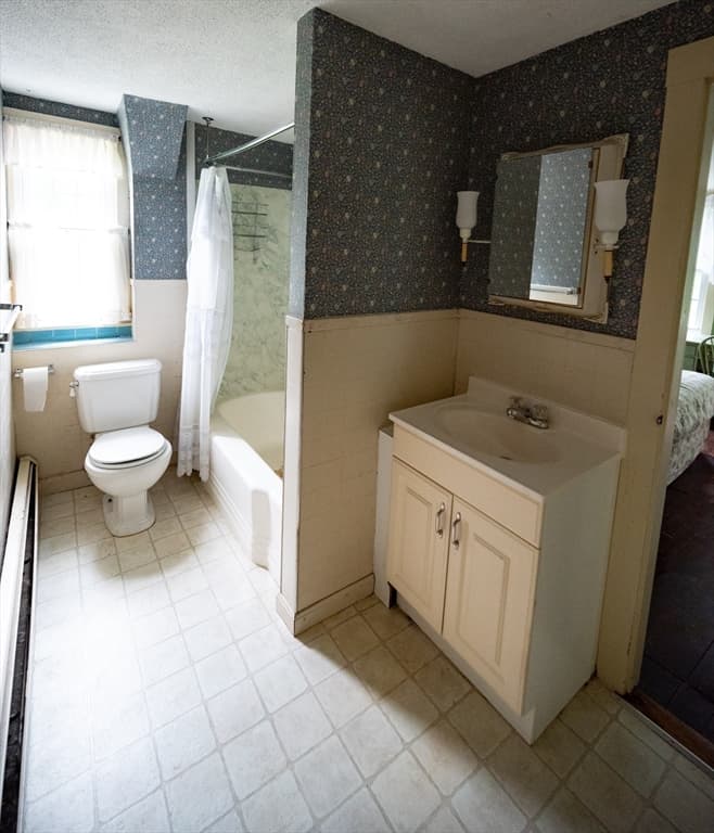 106 Beal St, Lunenburg MA 01462 photo 24