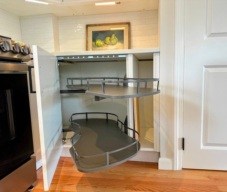67 Montgomery Rd, Swansea MA 02777 photo 9