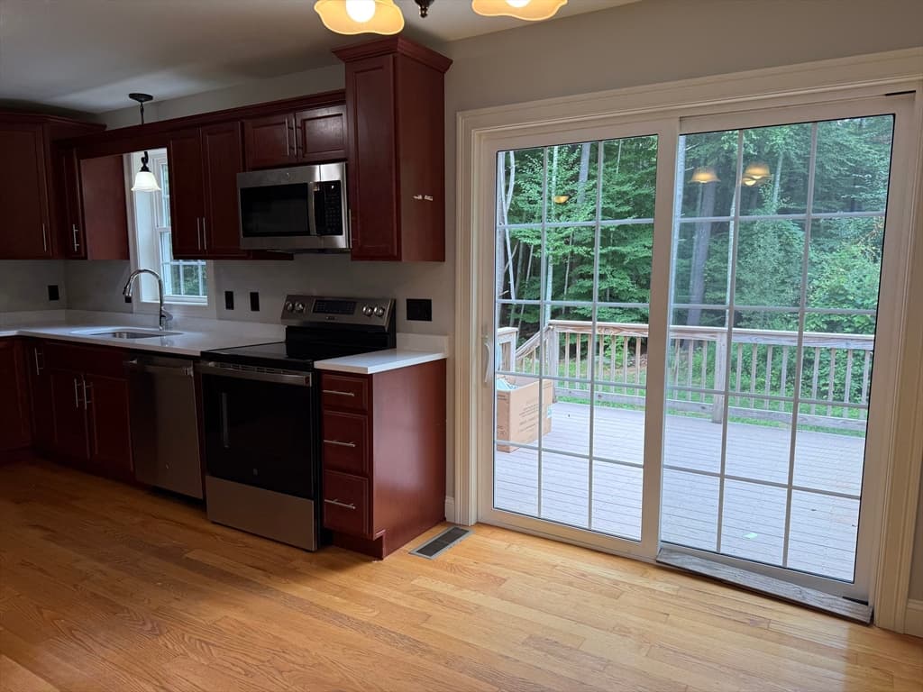 293 Miller Street, Middleboro MA 02346 photo 10