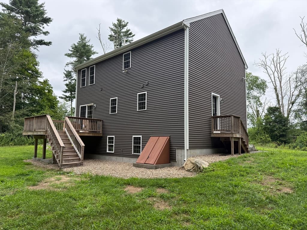 293 Miller Street, Middleboro MA 02346 photo 33
