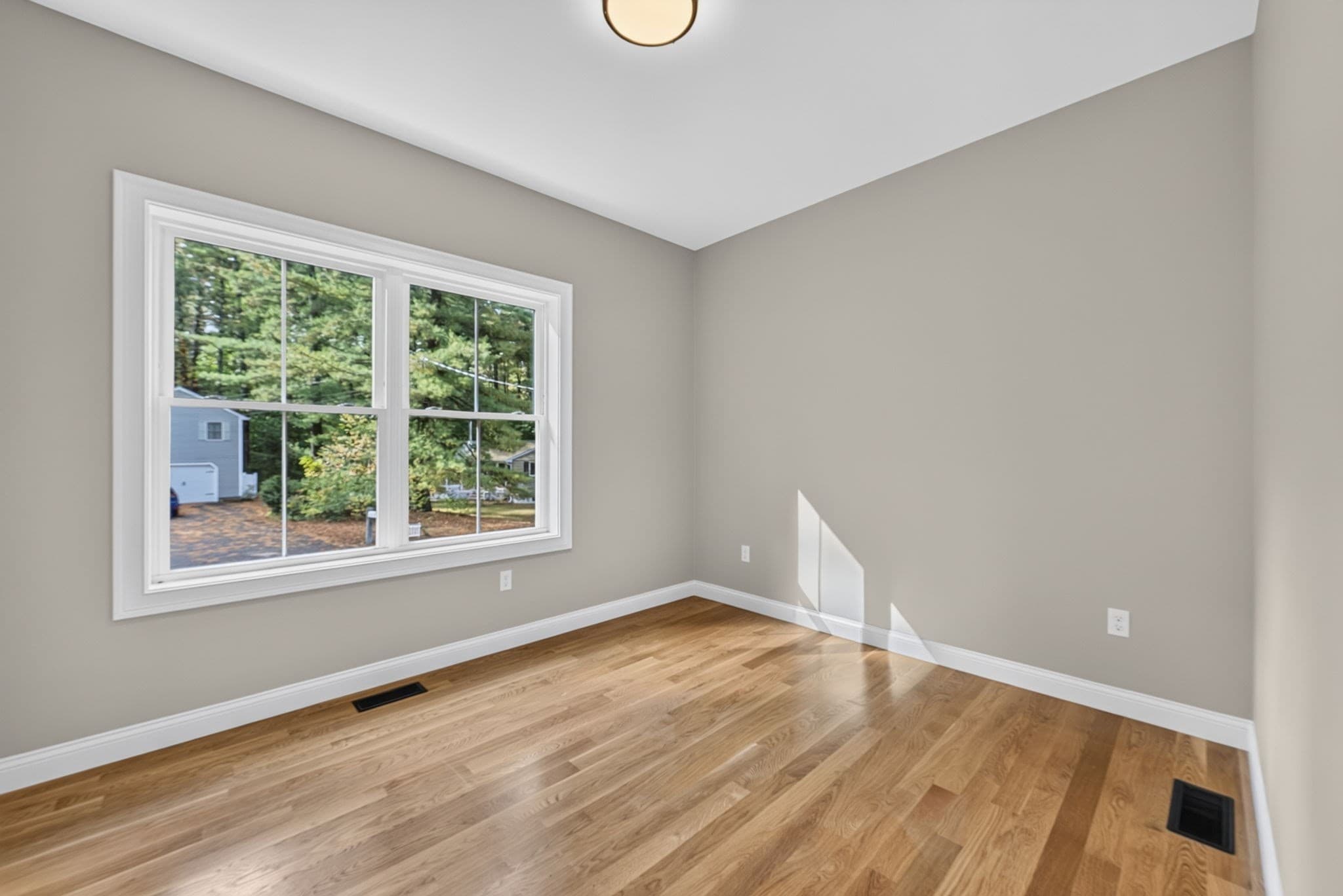 Single Family Residence at 24 Edith Dr, Tewksbury MA 01876, photo 19 of 41