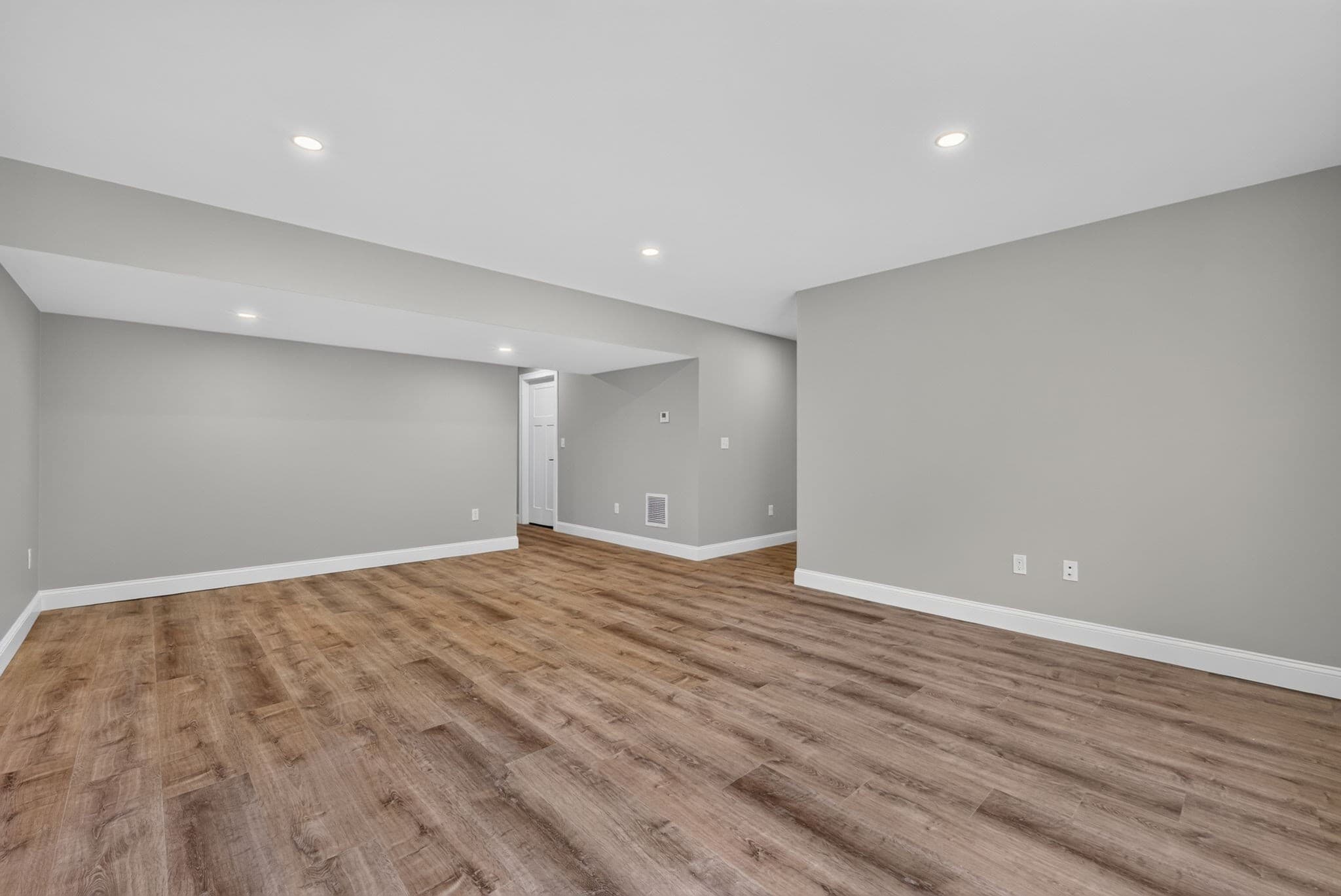 Single Family Residence at 24 Edith Dr, Tewksbury MA 01876, photo 35 of 41