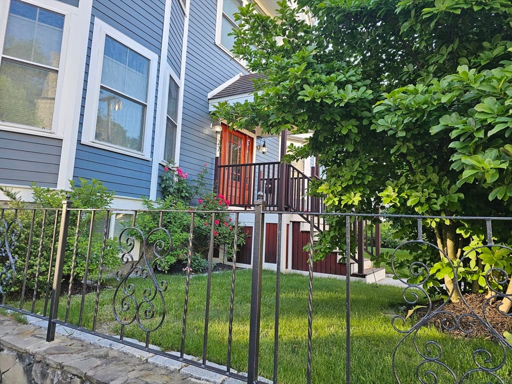 27 Howland St # 2, Boston MA 02121 photo 21