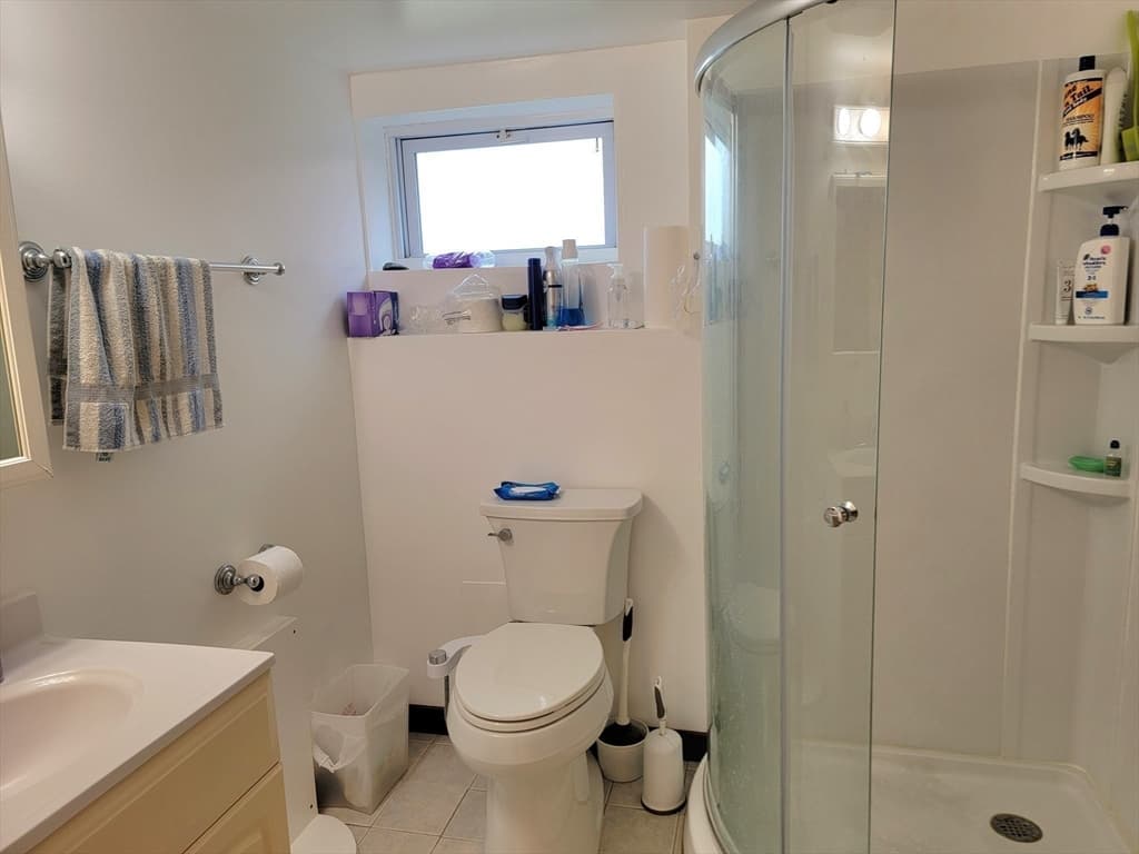 166 Harvard St, Quincy MA 02170 photo 8