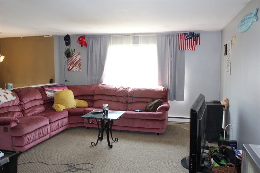 8 Howard George Ct, Salisbury MA 01952 photo 3