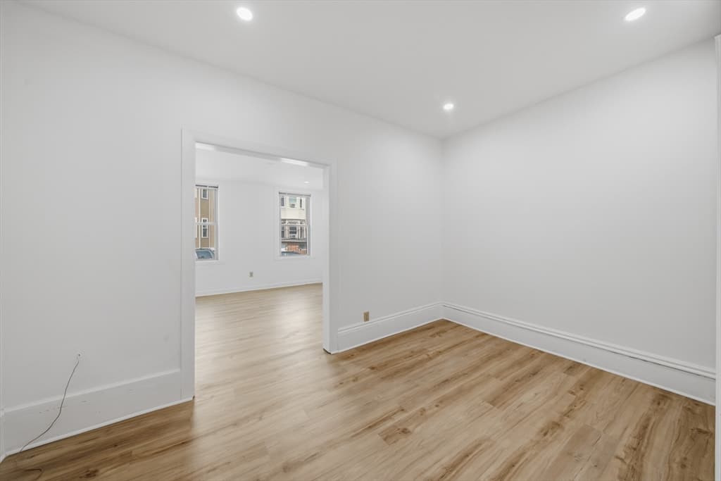 103 London St, Boston MA 02128 photo 24