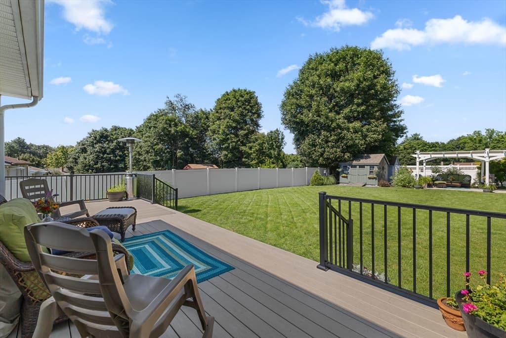 Single Family Residence at 7 Simond St., Auburn MA 01501, Auburn, photo 2 of 25