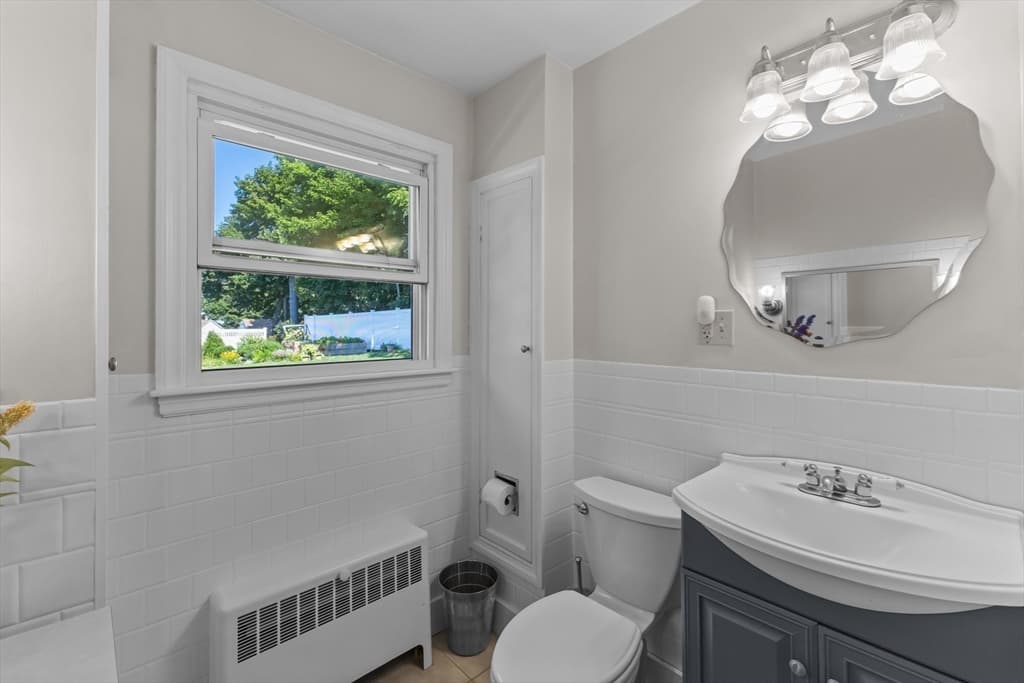 Single Family Residence at 7 Simond St., Auburn MA 01501, Auburn, photo 21 of 25