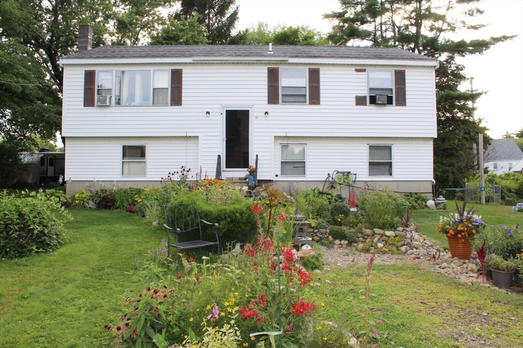 10 Howard George Ct, Salisbury MA 01952
