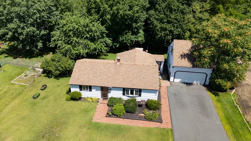 20 Ledgewood Dr, Burlington MA 01803 photo 31