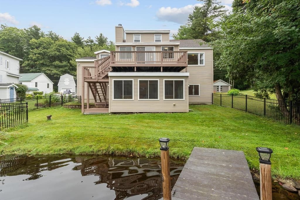 9 Lake Dr E, Westminster MA 01473 photo 2