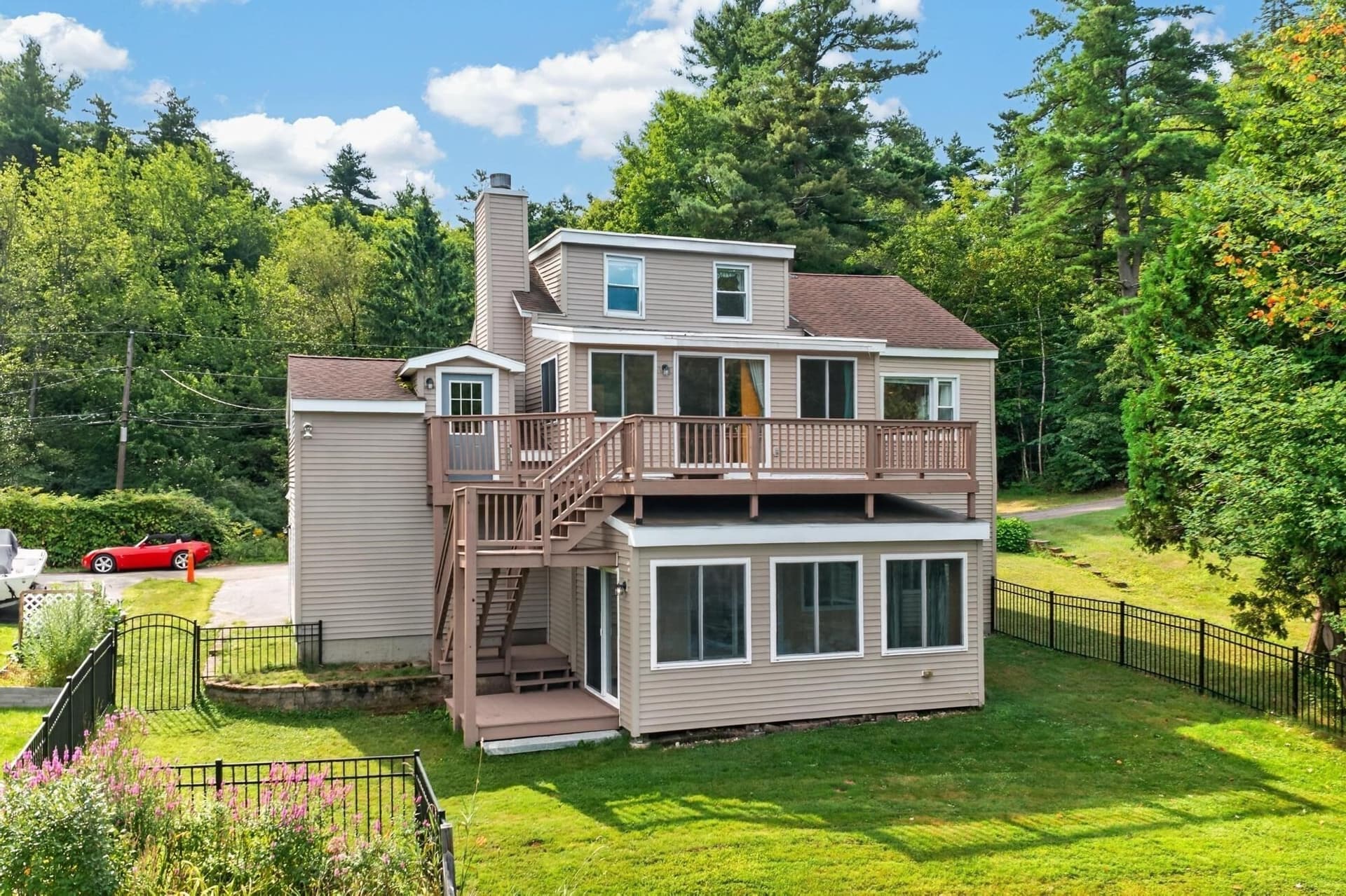 Single Family Residence at 9 Lake Dr E, Westminster MA 01473, photo 42 of 42