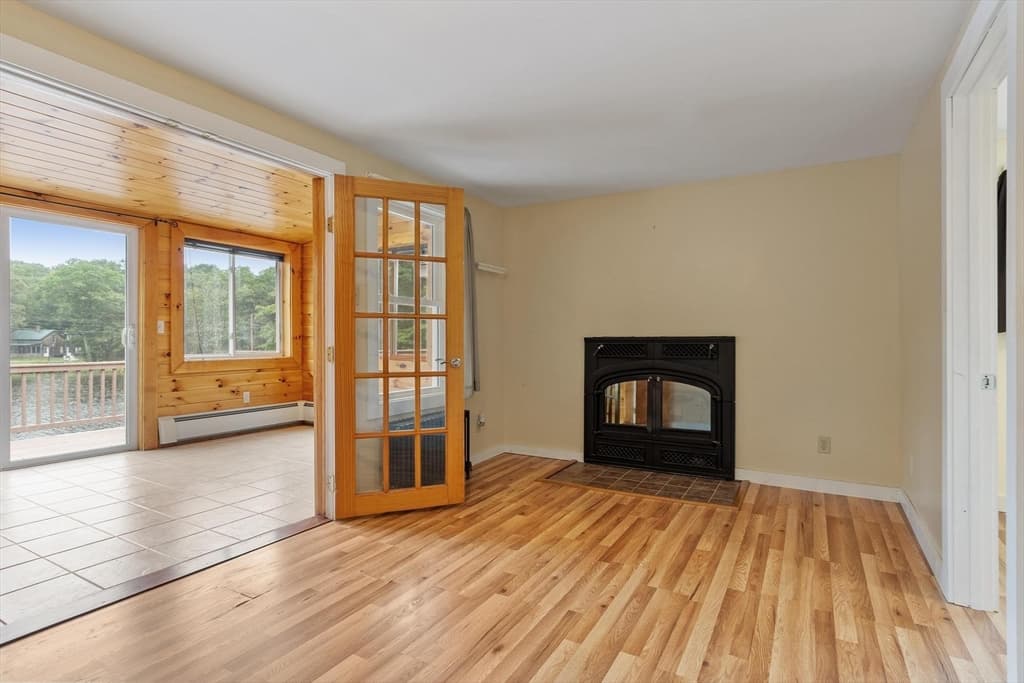9 Lake Dr E, Westminster MA 01473 photo 20