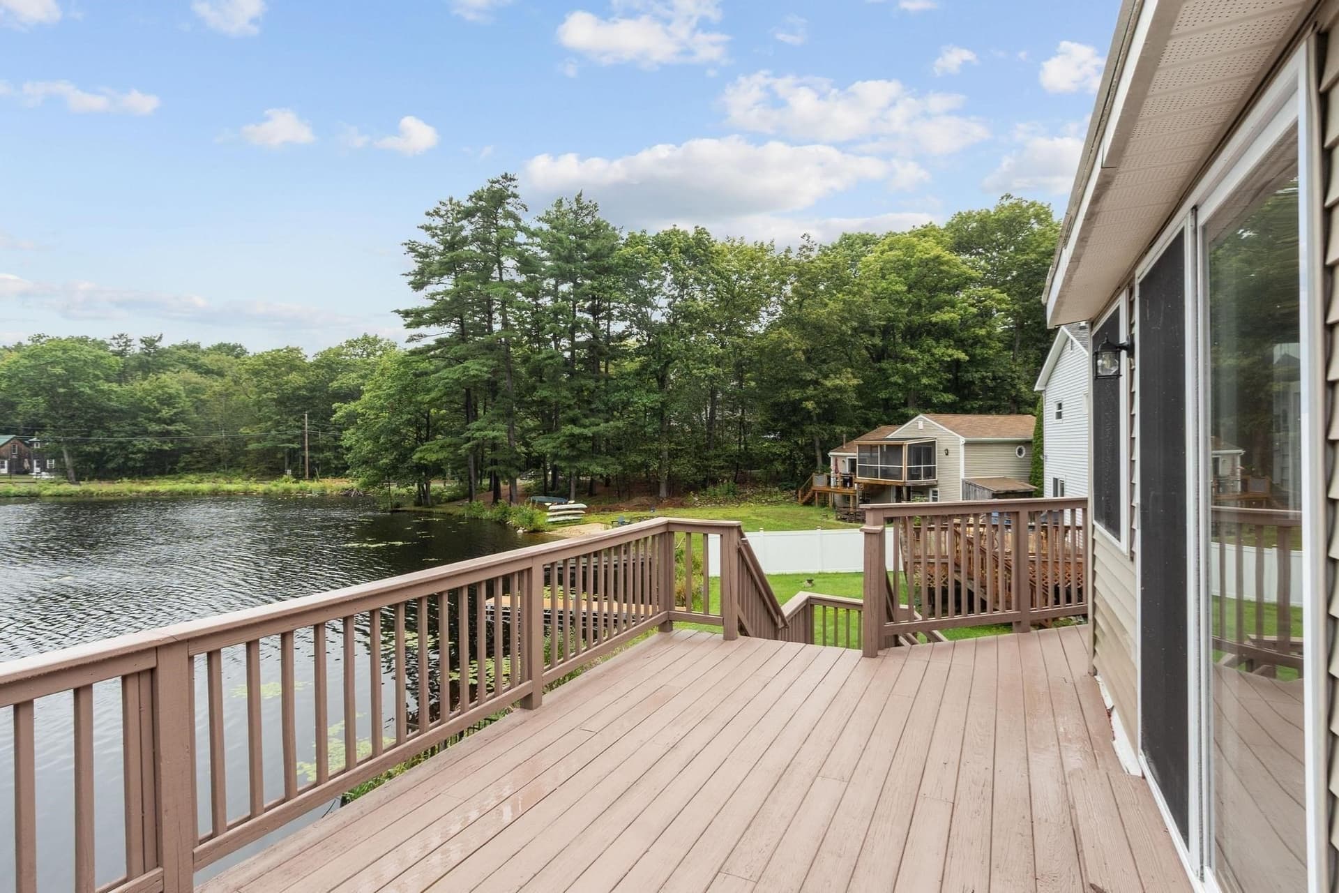 Single Family Residence at 9 Lake Dr E, Westminster MA 01473, photo 9 of 42