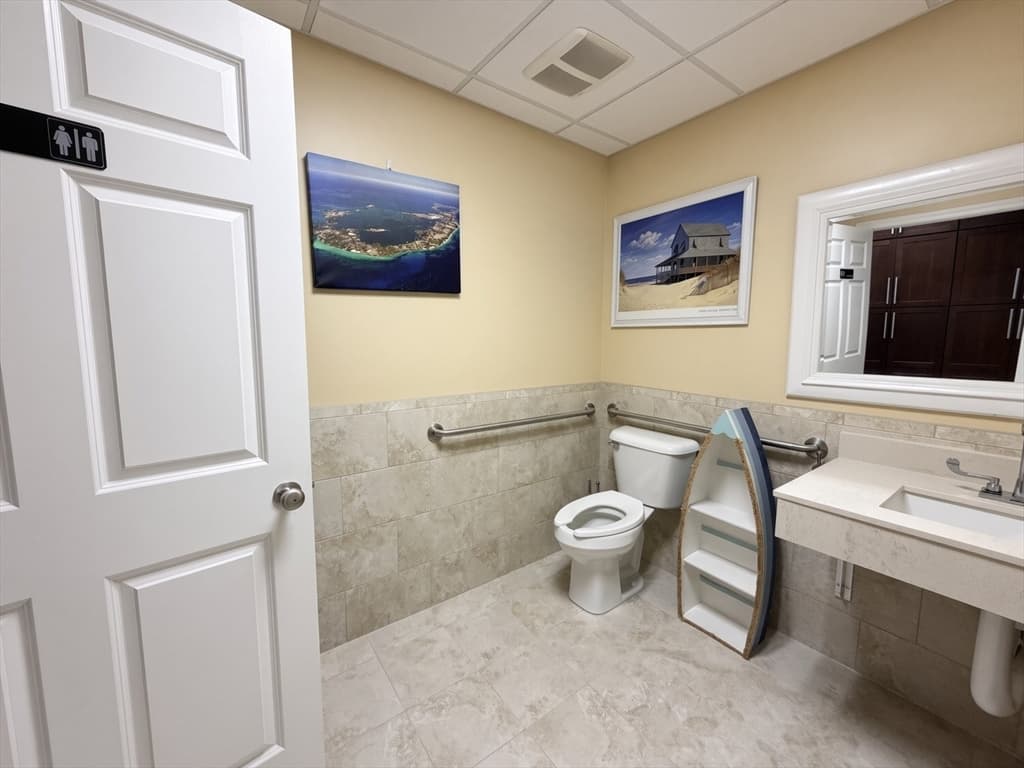2307 Acushnet Avenue, New Bedford MA 02745 photo 12