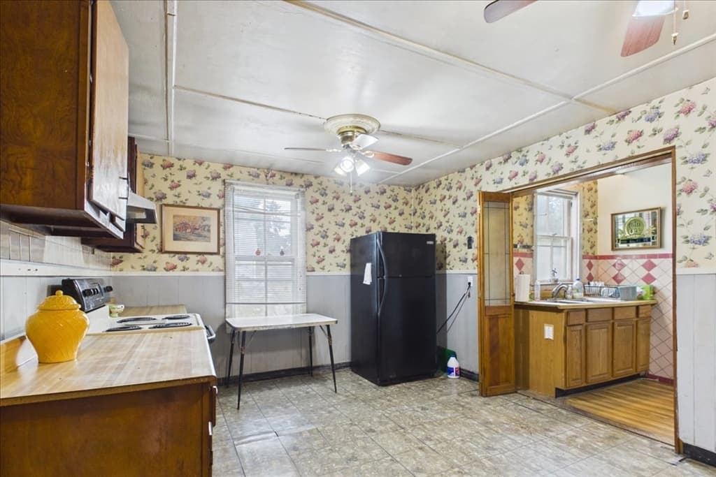 731 S Main St, Randolph MA 02368 photo 18