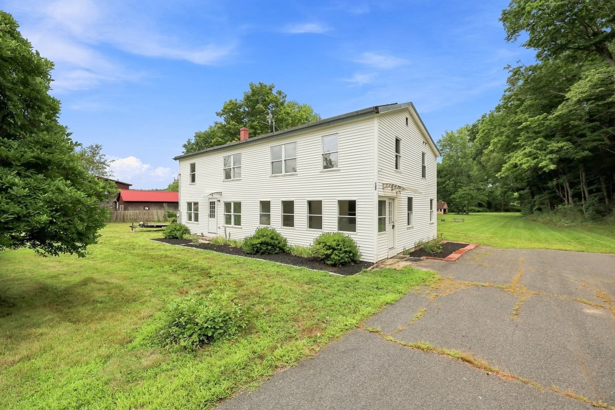 Single Family Residence at 622 Pine Meadow Rd, Northfield MA 01360, Northfield, photo 2 of 34