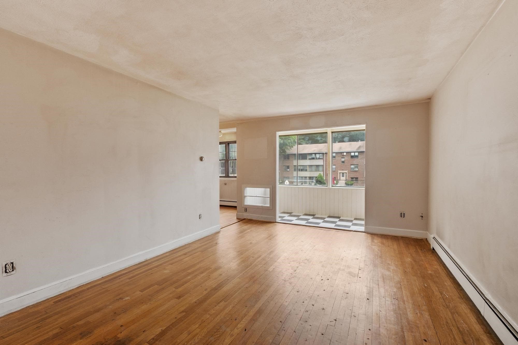 Condominium at 68 Preston Street # 2C, Wakefield MA 01880, Wakefield, photo 2 of 34