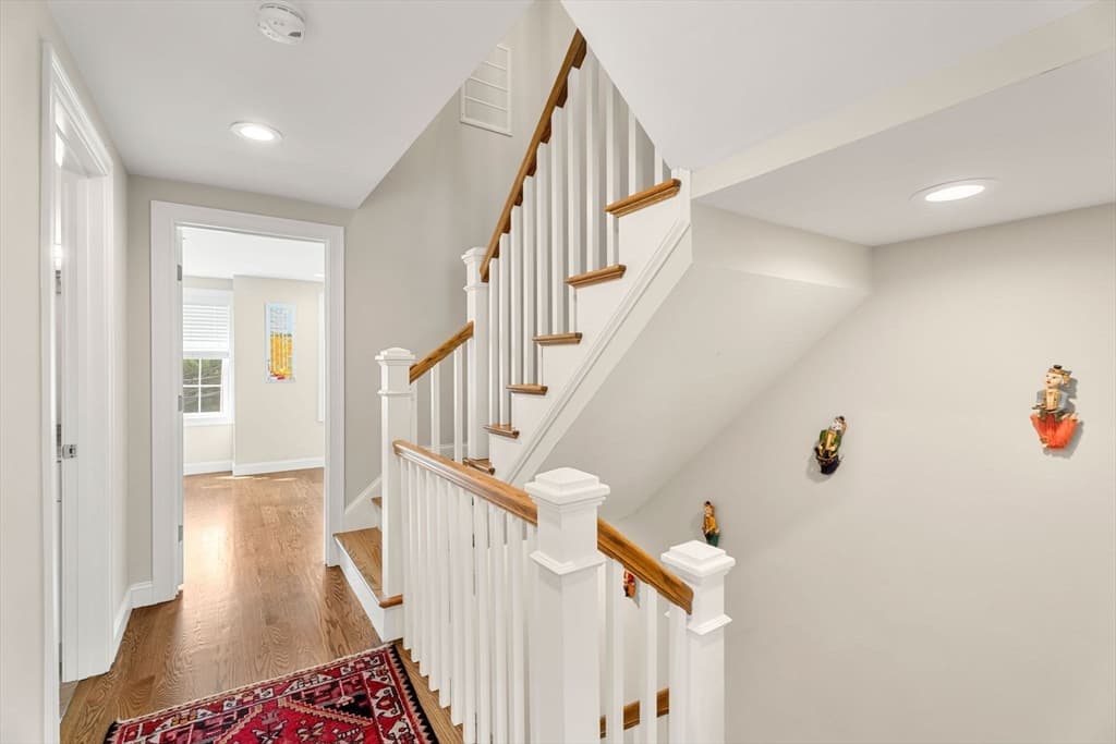 34 Beckford St # D, Beverly MA 01915 photo 17