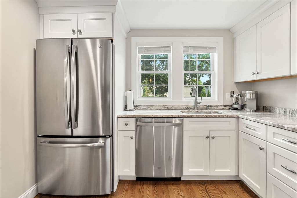 34 Beckford St # D, Beverly MA 01915 photo 7