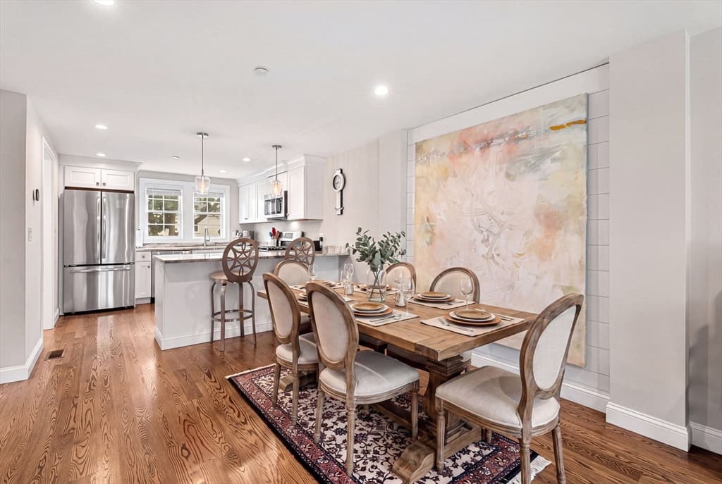 34 Beckford St # D, Beverly MA 01915 photo 3