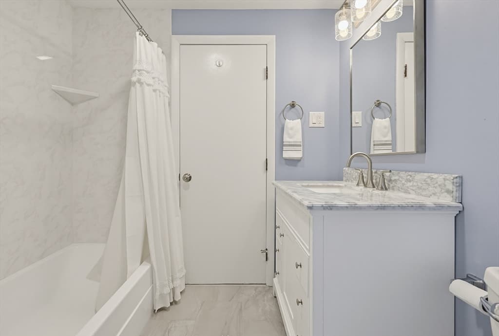 62 Miller St, Franklin MA 02038 photo 33